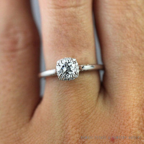 GIA 0.57 Round Brilliant Tacori Dantela 18K White Gold Engagement Ring - E VVS1 - Image 7