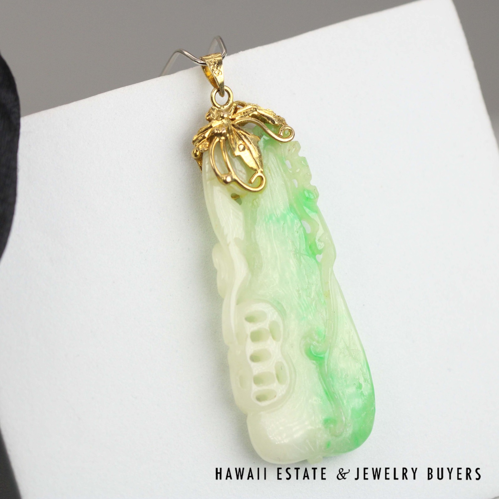 GIA Type A Moss in Snow Jade Carved & Pierced 14k Yellow Gold Pendant - Image 2