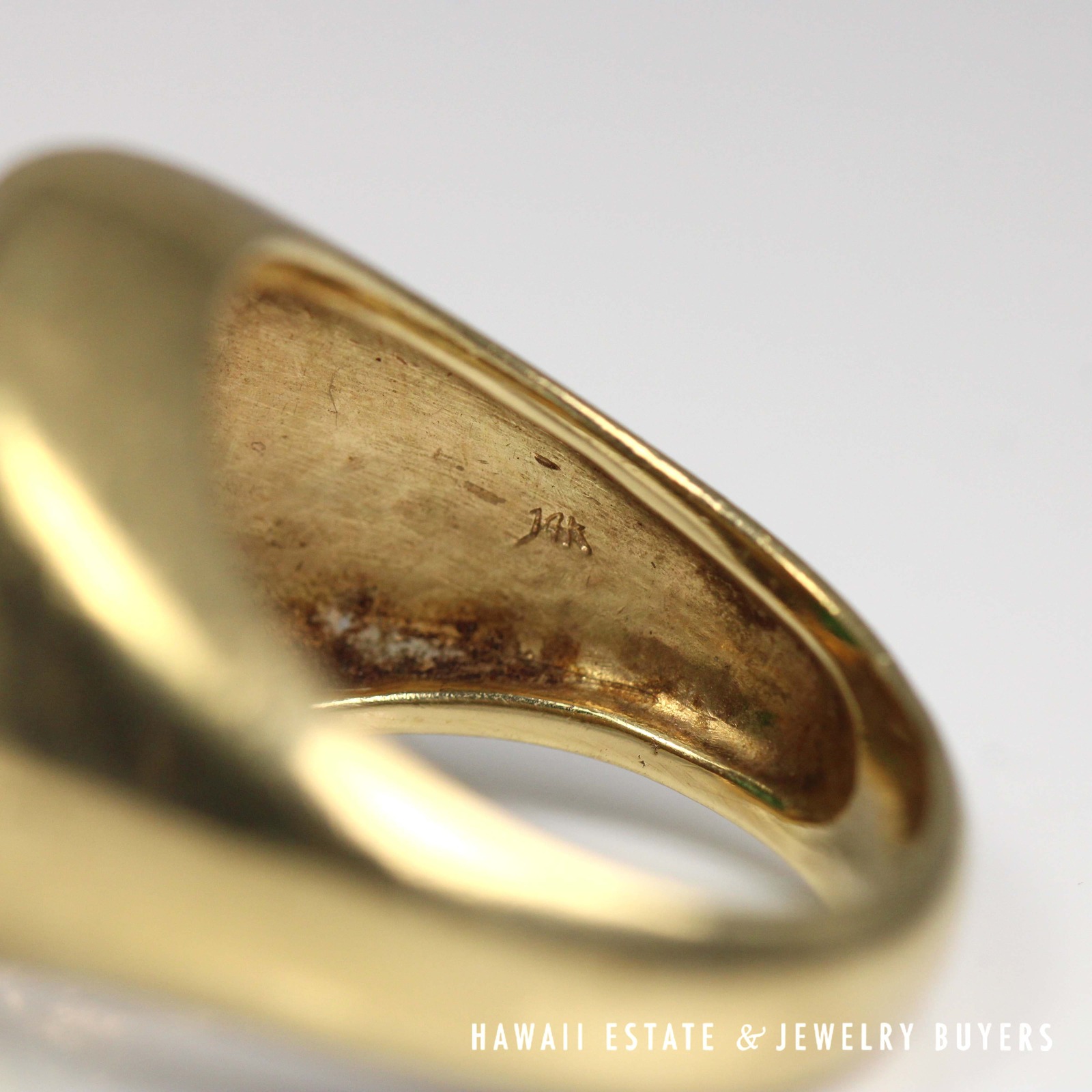 David Lin Carved Oval Green Jade Ring in 14K Yellow Gold Size 10 - Image 10