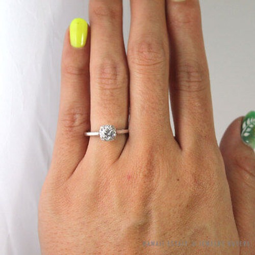 GIA 0.57 Round Brilliant Tacori Dantela 18K White Gold Engagement Ring - E VVS1 - Image 6