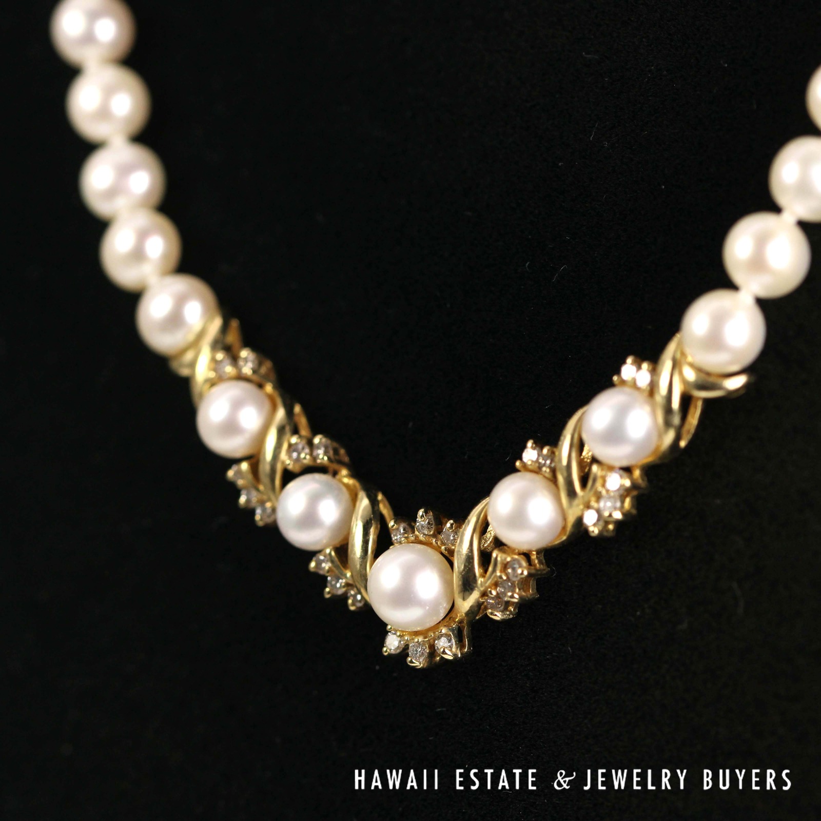 Round Pearl & Diamond Cluster Necklace 18 Inch with 14K Yellow Gold Clasp