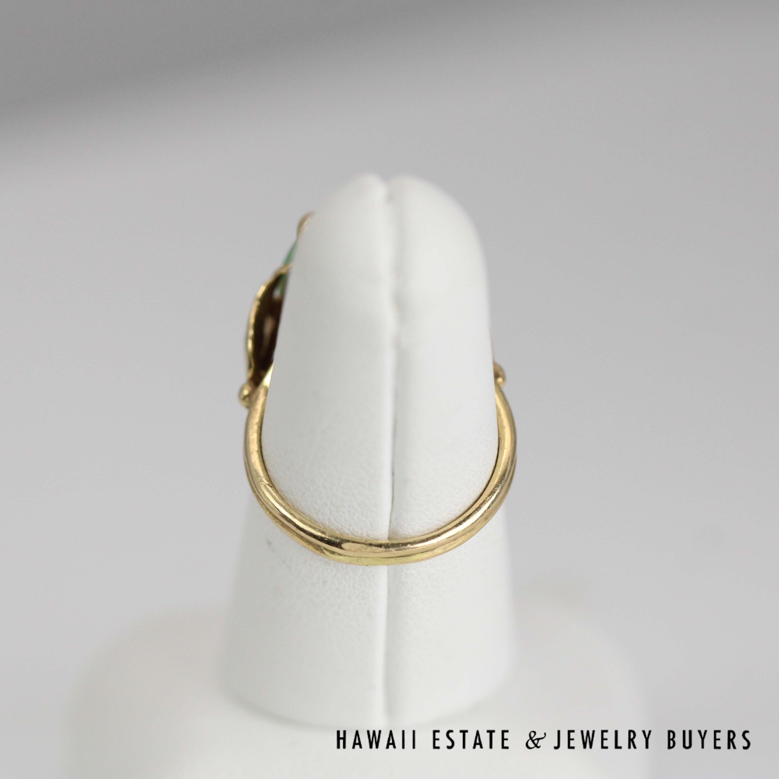 Green Jade Oval Cabochon 14K Yellow Gold Ring Size 6.25 - Image 6