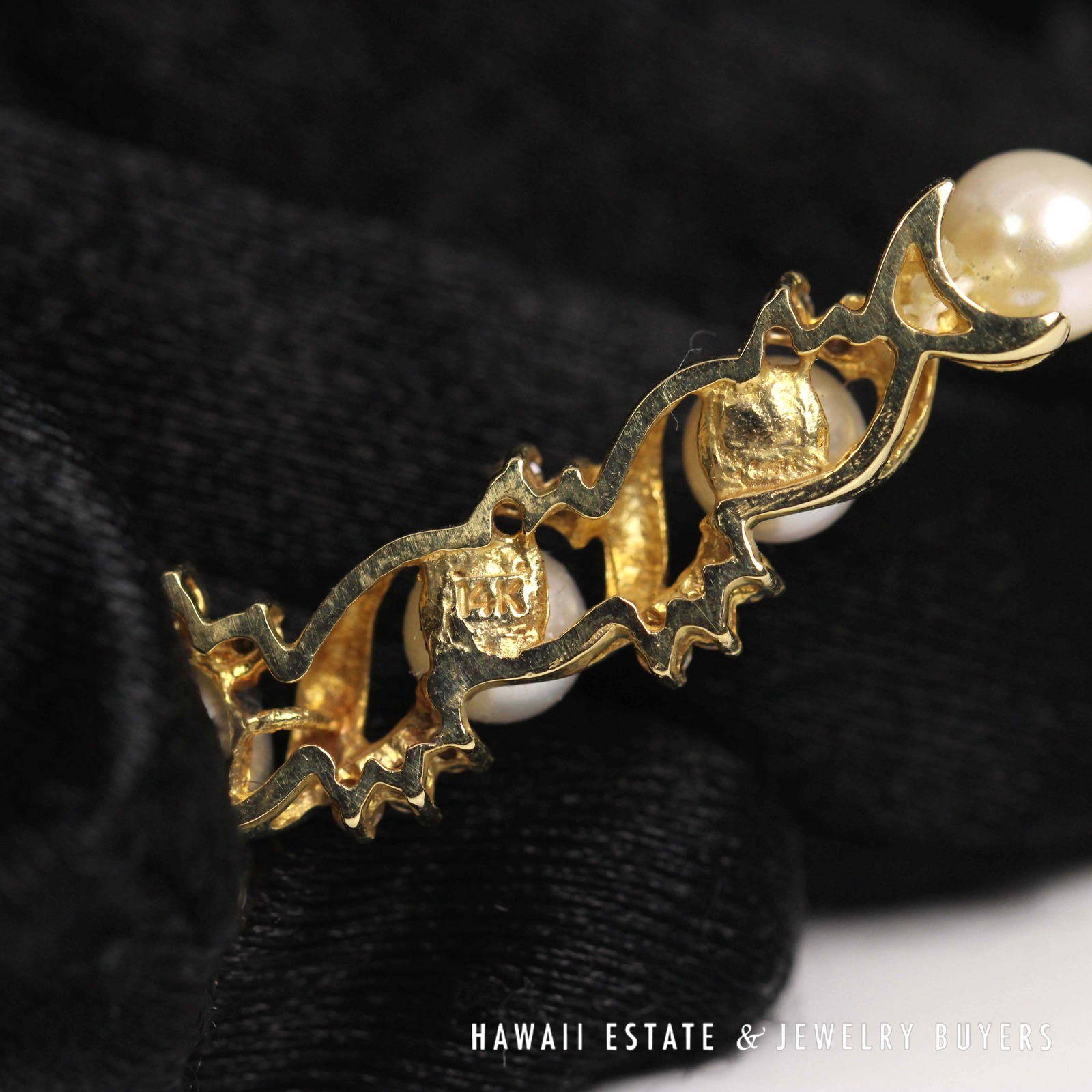 Round Pearl & Diamond Cluster Necklace 18 Inch with 14K Yellow Gold Clasp - Image 10