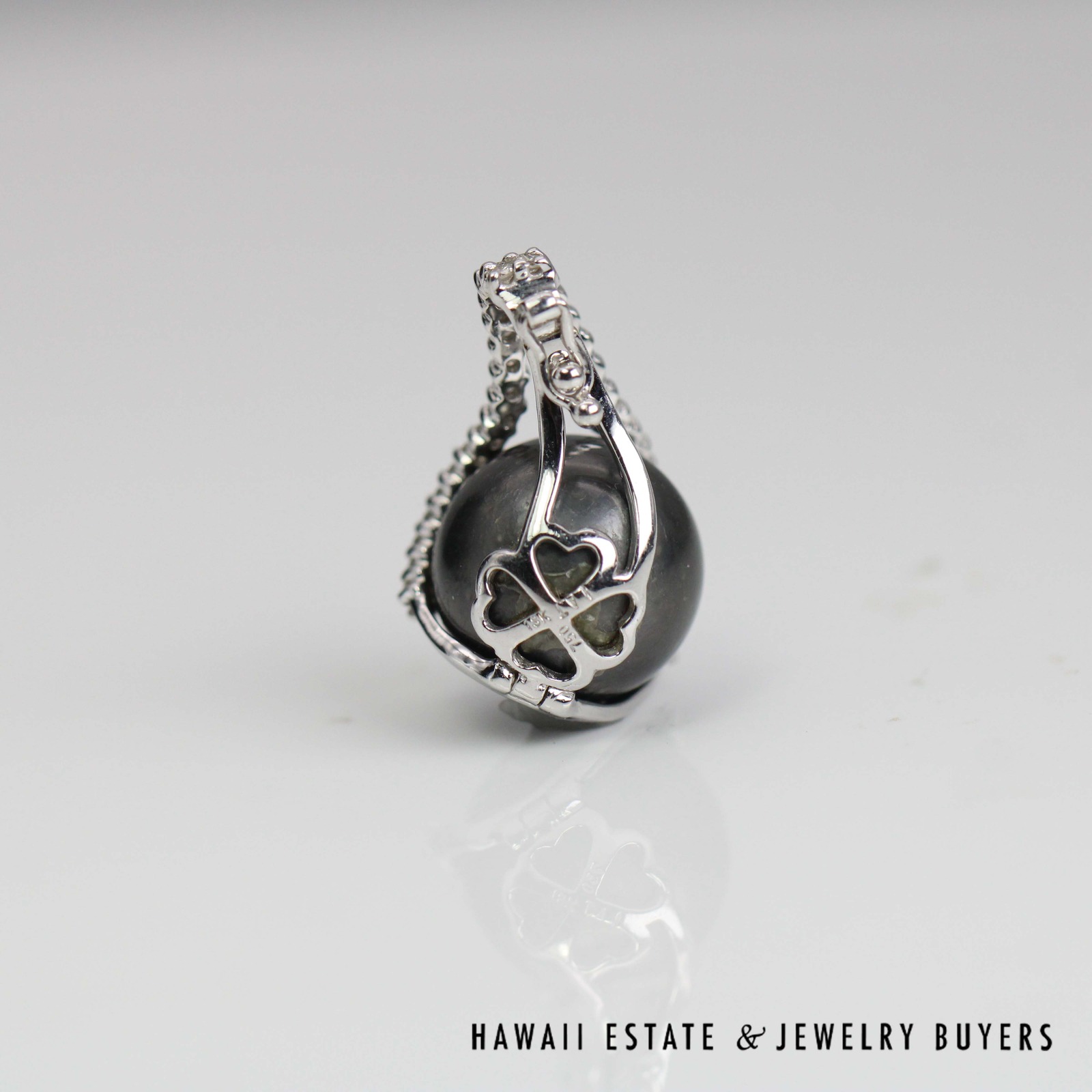 13mm Tahitian Pearl With 0.33ctw Diamond 18K White Gold Pendant - Image 10