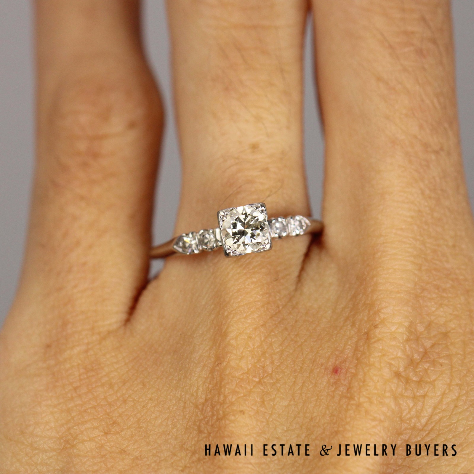 Vintage Round Diamond 17K White Gold Engagement Ring Size 7 - Image 2