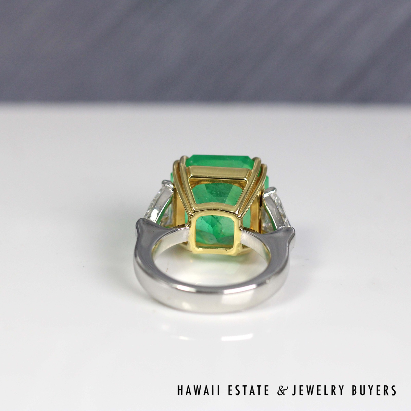 AGL 12.80ctw Natural Columbian Emerald Step Cut w/ Trillion Side Diamonds Plat/18K Ring Size 5.5 - Image 6