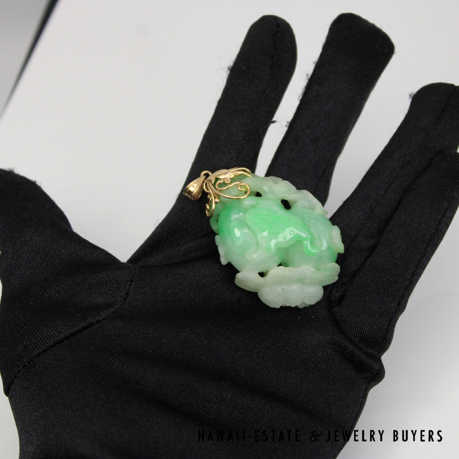 GIA Moss in Snow Jade Carved Frog 32.3g 14KYG Pendant Measures 48