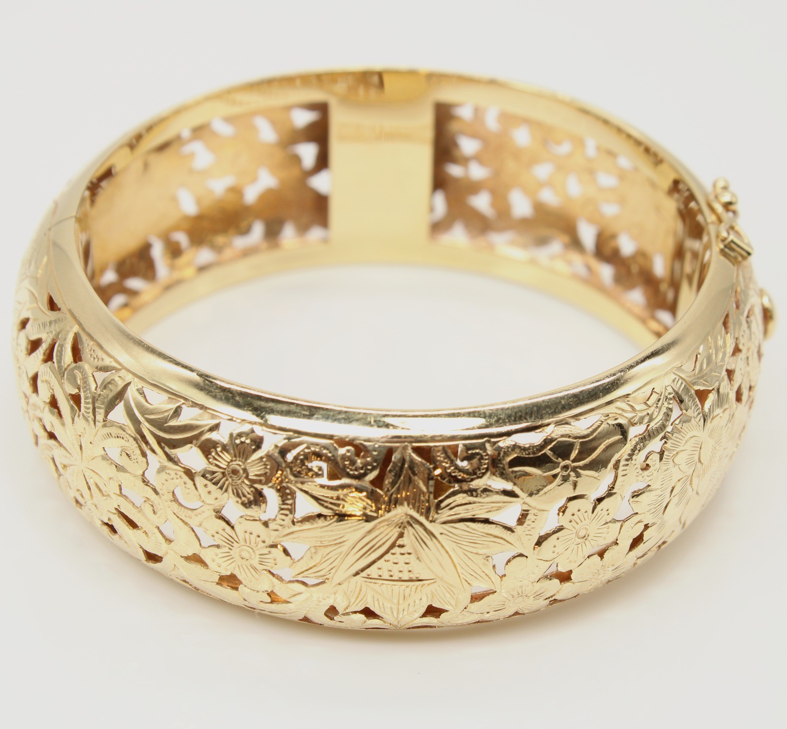 Ming's Four Seasons 14K Yellow Gold Hinged Bangle Bracelet 7.25 in with Box