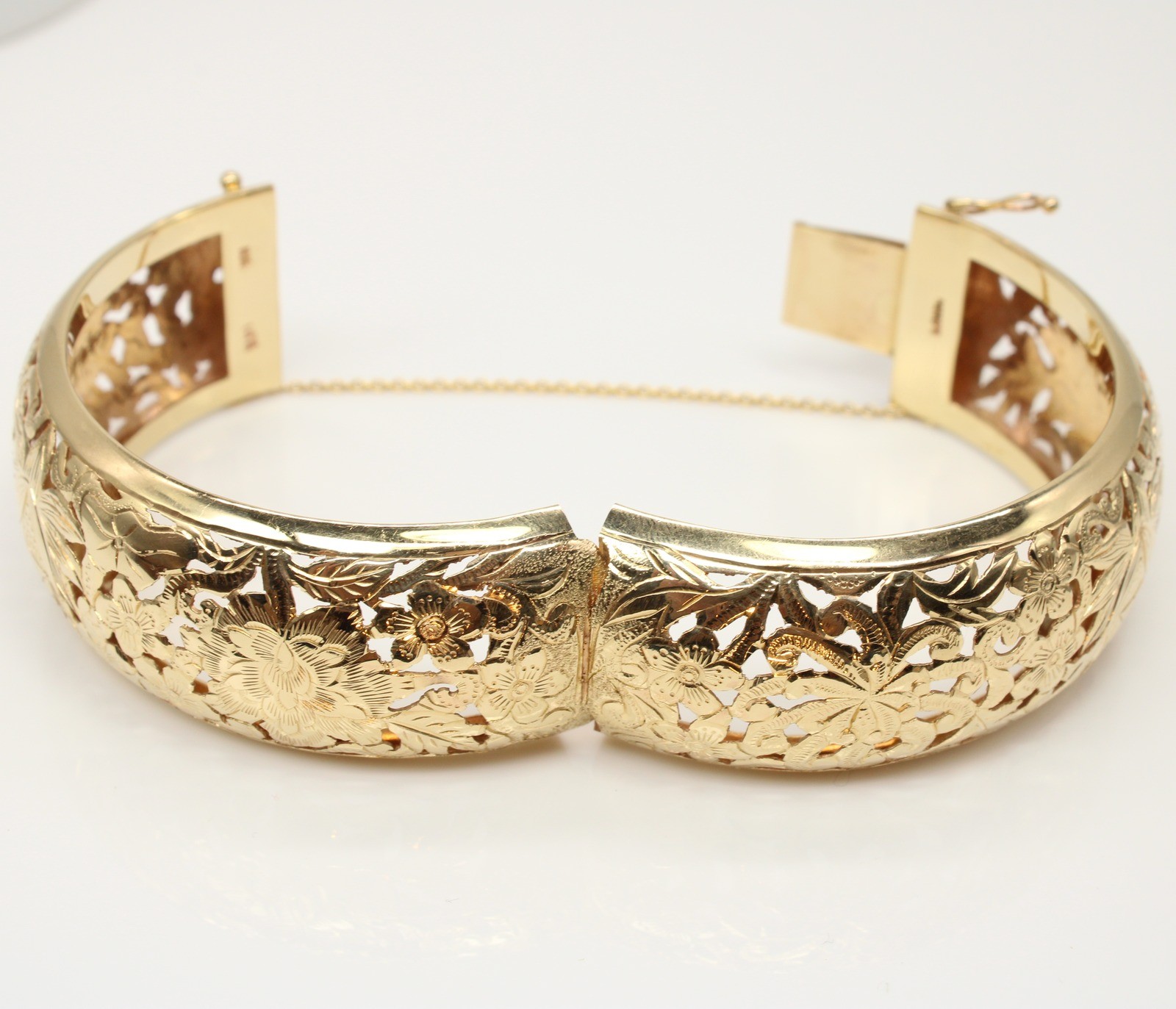 Ming's Four Seasons 14K Yellow Gold Hinged Bangle Bracelet 7.25 in with Box