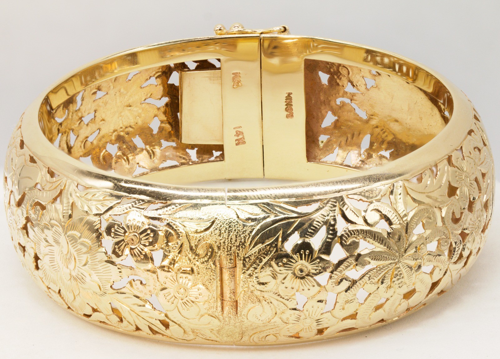 Ming's Four Seasons 14K Yellow Gold Hinged Bangle Bracelet 7.25 in with Box