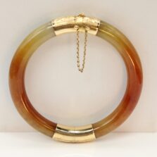 Red and Green Jade Hinged Bangle Bracelet 14K Yellow Gold 7 in