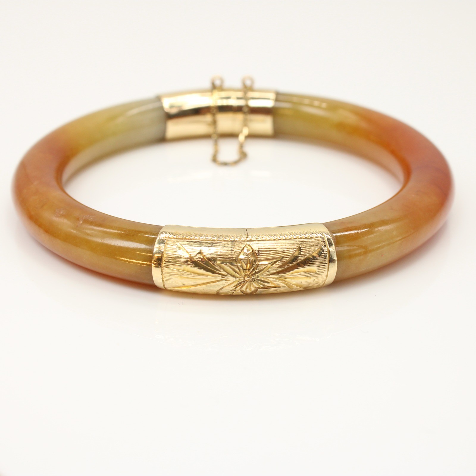 Red and Green Jade Hinged Bangle Bracelet 14K Yellow Gold 7 in