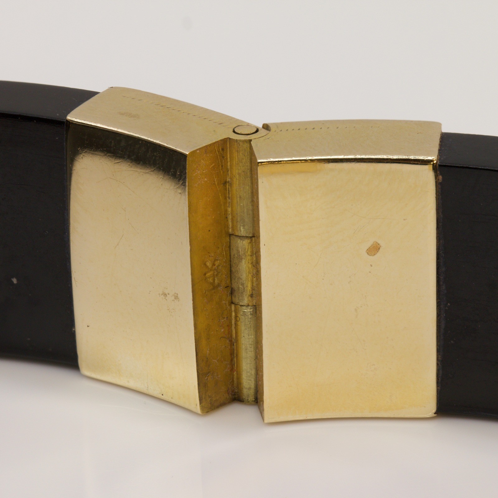 Black Jade Hinged Bangle Bracelet 14K Yellow Gold 7 in
